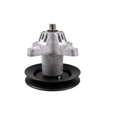 Yard Man 918-0142C Lawn Tractor Blade Spindle Assembly