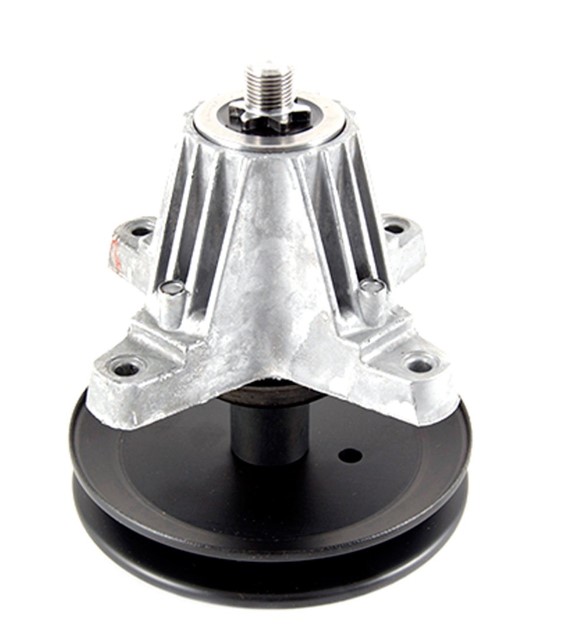 Cub Cadet 918-06976A Pulley & Spindle Assembly