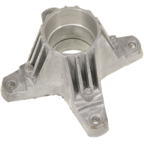 Cub Cadet 719-07293-M Lawn Tractor Deck Spindle Housing